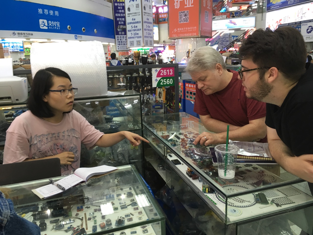 Tom Igoe shops for electronic components in Shenzhen, China