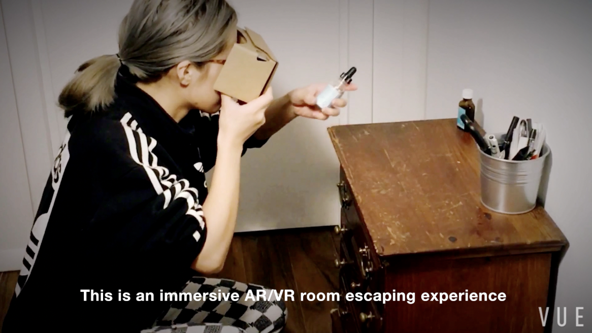 Immersive room escaping experience in physical space using AR/VR as clues