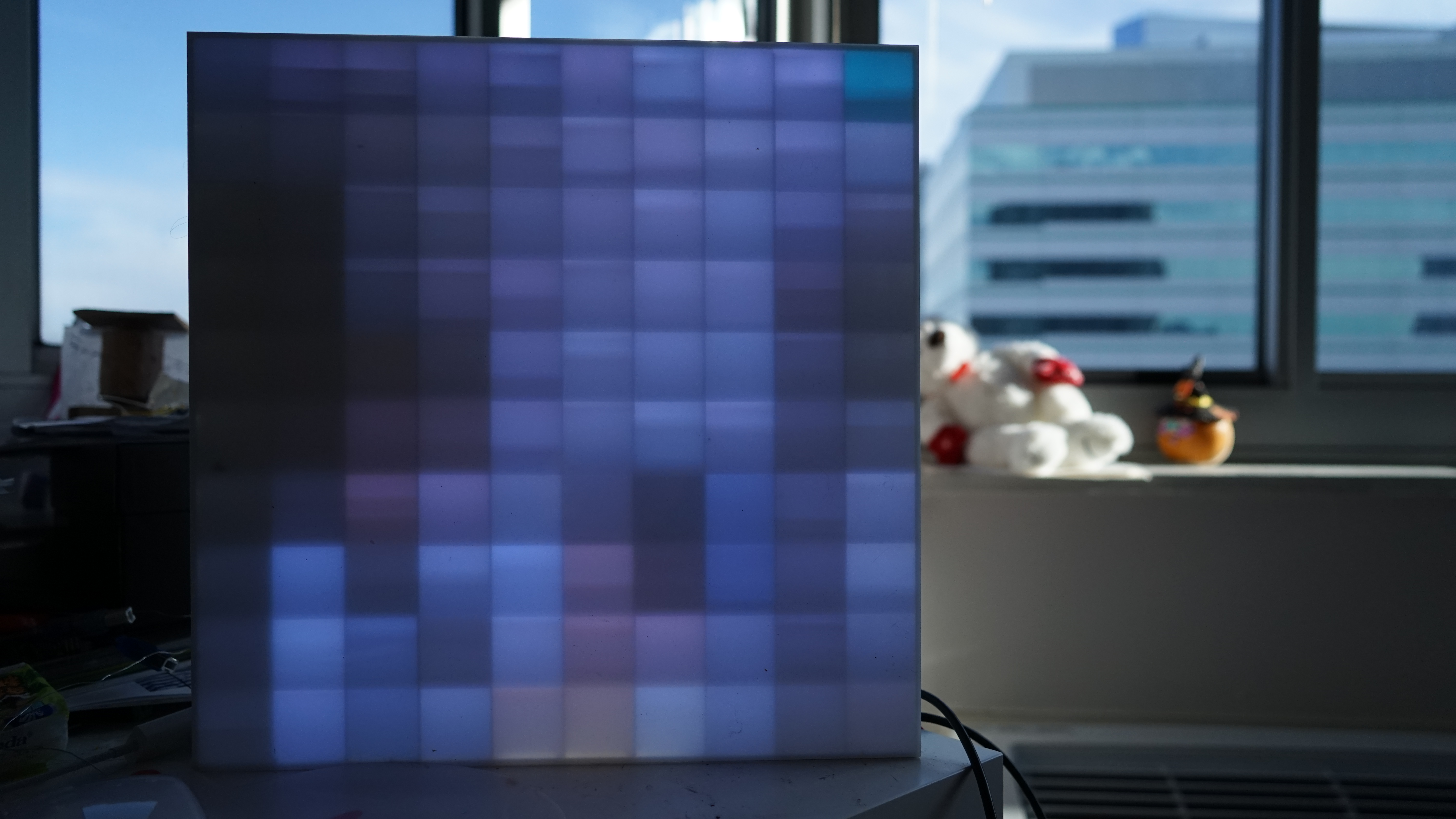 The pixel LED metric box is smart, with functional features as well as some magic.